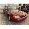 Image 10 : A12F --  2002 PONTIAC GRAND AM SE1, Red, 181651 KM