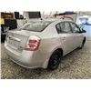 Image 15 : A1 --  2010 NISSAN SENTRA , Silver, 263592 KM  "NO RESERVE"