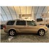 Image 14 : A2 --  2005 CHEVROLET UPLANDER LS, Brown, 205955 KM  "NO RESERVE"