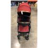 Image 2 : GUZZIE AND GUS HOPSCOTCH FOLDING STROLLER