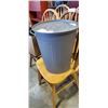 Image 2 : NEW METAL GARBAGE CAN W/ LID AND COLLASPIBLE BASKET