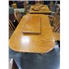 Image 2 : OAK DINING TABLE W/ 4 HOOP BACK CHAIRS