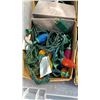 Image 2 : LARGE TOTE OF CHRISTMAS LIGHTS