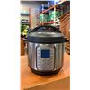 Image 2 : INSTANT POT DUO PLUS PRESSURE COOKER AND BIONAIRE HUMIDIFER