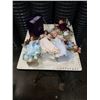 Image 1 : LOT OF ANTIQUE PORCELAIN COLLECTIBLE DOLLS