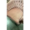 Image 8 : ANTIQUE TUFTED 3 PIECE SOFA SET