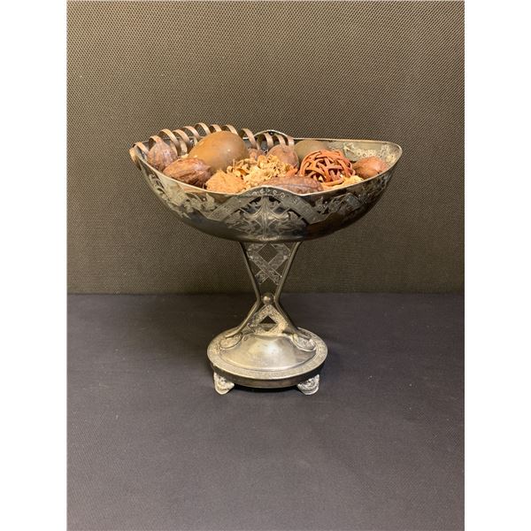 VINTAGE SILVER-PLATED CENTRE PIECE BOWL