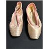 Image 2 : LOT OF 4 PIECES ASST., BALLET DANCE SHOES, CRUCIFIXES, CHARM…