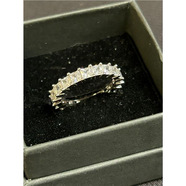 RING  WITH MOISSANITE , SIZE: 7