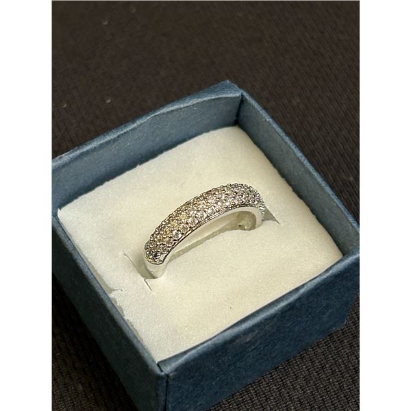 RING  WITH MOISSANITE , SIZE: 6