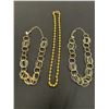 Image 2 : LOT OF 3 NECKLACES , ASST