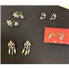 Image 3 : LOT OF 2 SETS OF EARRINGS ASST
