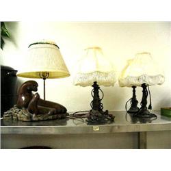 Lot of 5 lamps: 4 matching with beautiful silk shades; 1 is ceramic of two seals (39)