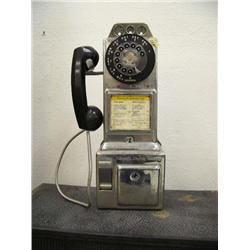 Old Automatic Electric Company coin operated telephone (39)