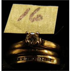 2 diamond rings with many diamonds (27)