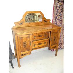 Oak side board with beveled glass mirror (39)