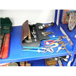 Set of Snap-On tools, assorted pliers, clamps, air tool (32)