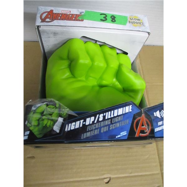 FREIGHT DAMAGE (AS IS):  LIGHT UP AVENGER HAND