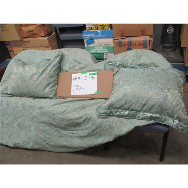 DUVET COVER (APPROX. 72" X 90") & PILLOWS