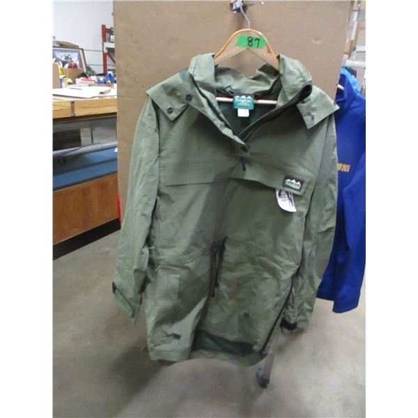 FREIGHT DAMAGE (AS IS):  RIDGELINE WIND BREAKER (SIZE SMALL)