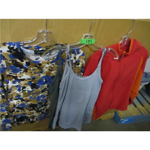 BOX C/W 3 PIECES OF CLOTHING AS SHOWN (SIZE SMALL - XL)