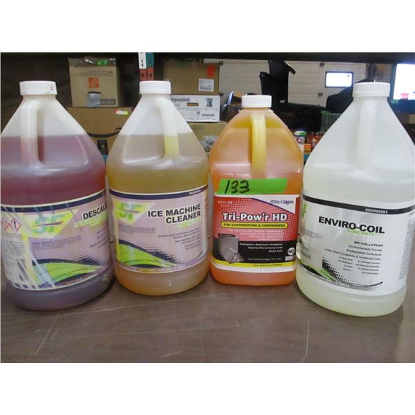 FREIGHT DAMAGE (AS IS):  FLAT C/W 4 JUGS OF CLEANING SUPPLIES