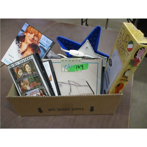 BOX C/W STAR, SHREDDER, ETC