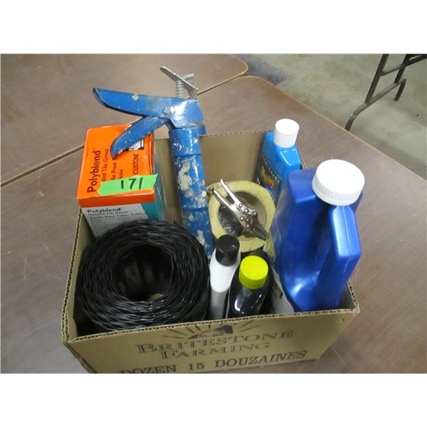 BOX C/W TILE GROUT, EDGING, CLEANING SUPPLIES