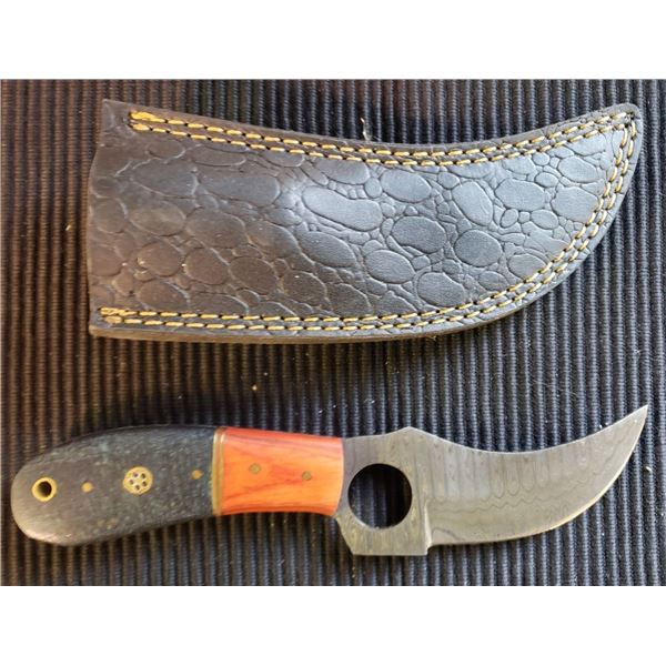 Hand Forged Damscus Steel Fixed Blade Knife