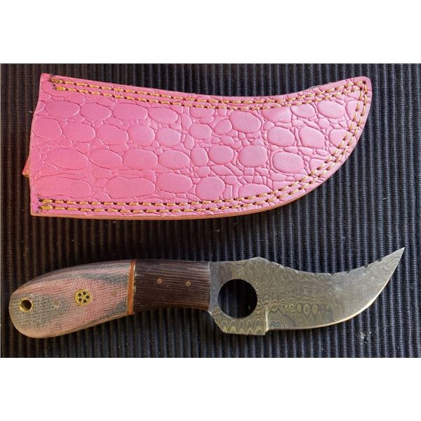 Hand Forged Damscus Steel Fixed Blade Knife