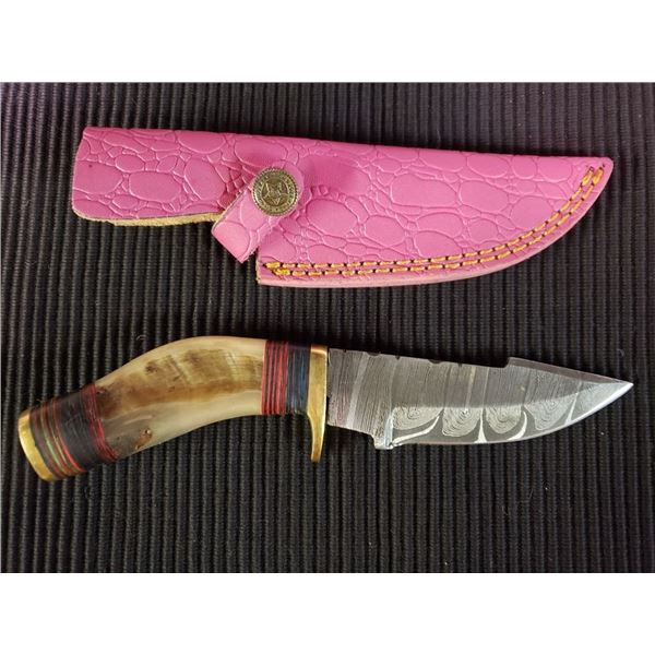 Hand Forged Damascus Steel Fixed Blade Knife