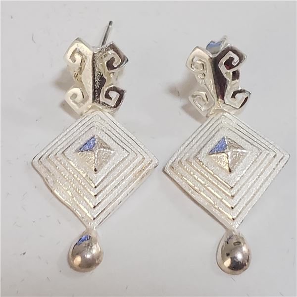 SILVER EARRINGS (~WEIGHT 3.64G)