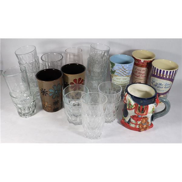 BOX OF ASSORTED GLASSWARE, MUGS