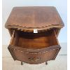 Image 6 : MANDEL BROTHERS VENEER MAHOGANY BEDSIDE TABLE 