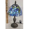 Image 1 : TIFFANY STYLE TABLE LAMP