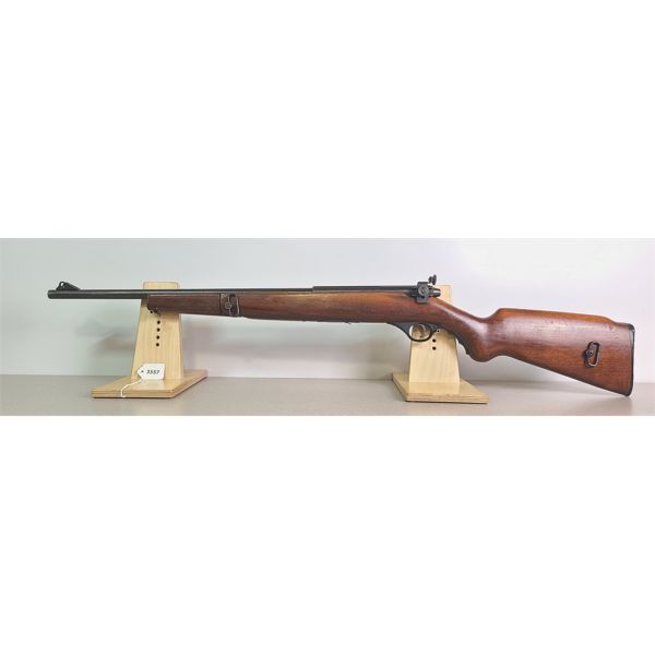 MOSSBERG MODEL 152 IN .22 LR