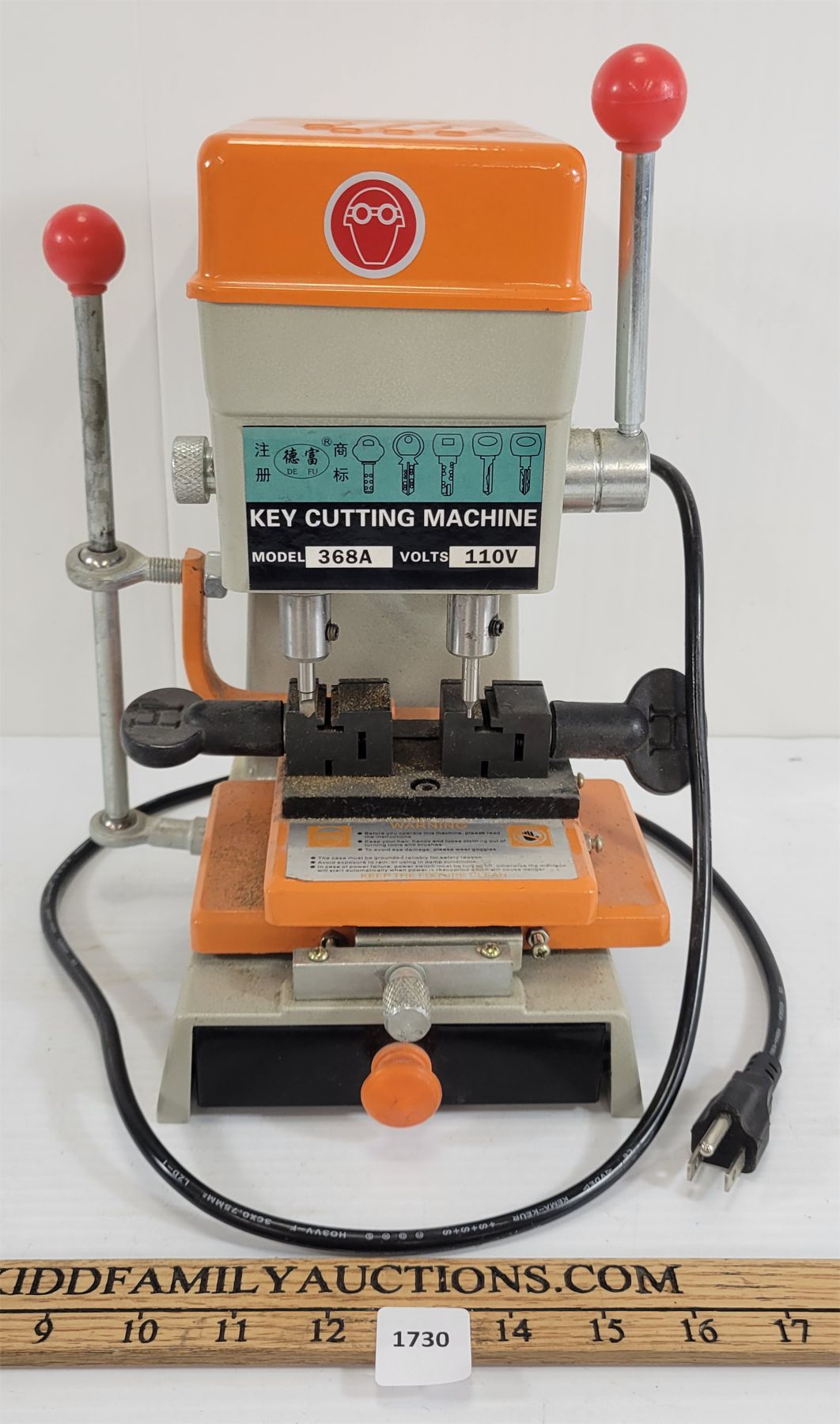 KEY CUTTING MACHINE - MODEL 368A - Kidd Family Auctions