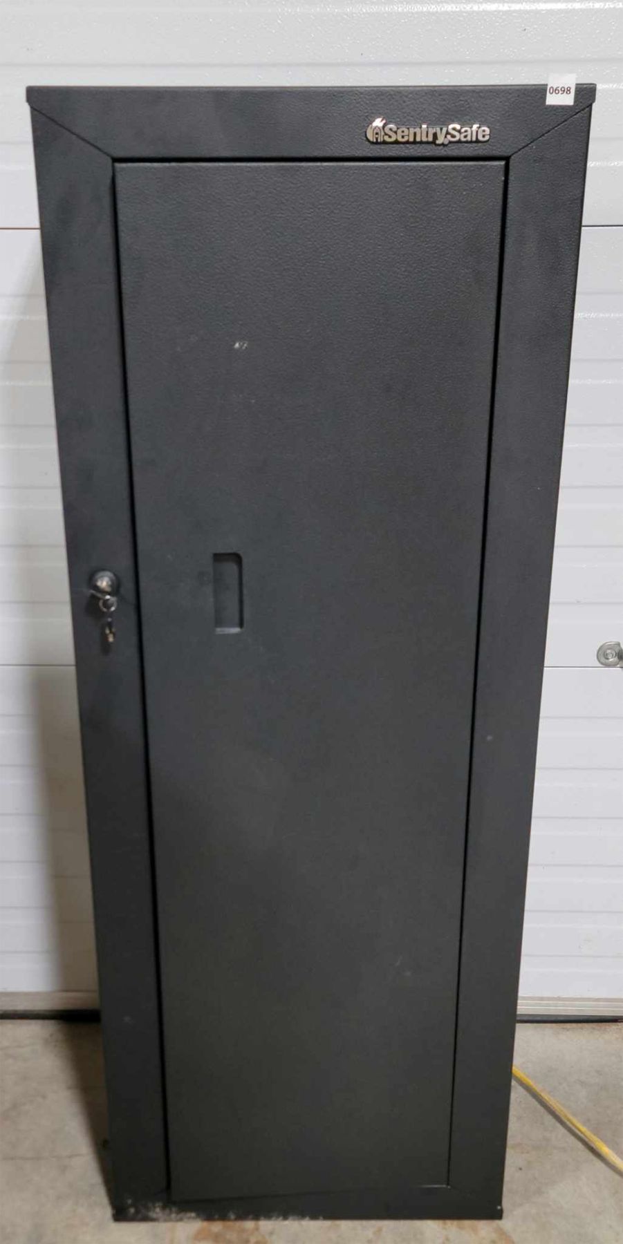 Sentinel Gun Case Key SENTRY SAFE GUN CABINET W/ KEYS