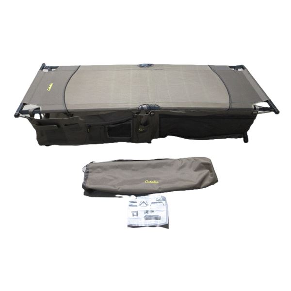 CABELA'S CAMP COT WITH ORGANIZER