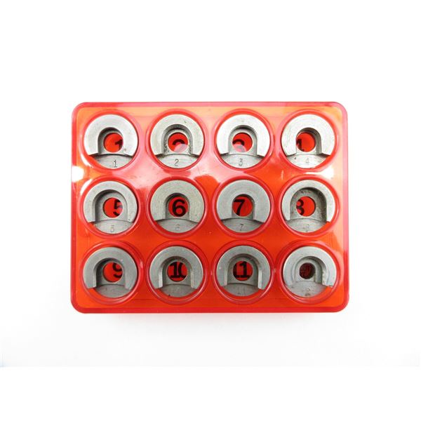 LEE ASSORTED SHELL HOLDER LOT