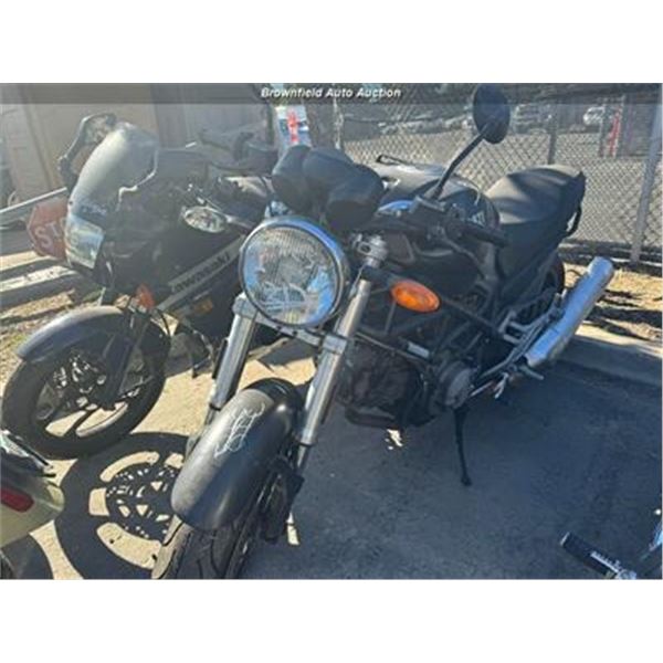 2002 DUCATI MONSTER