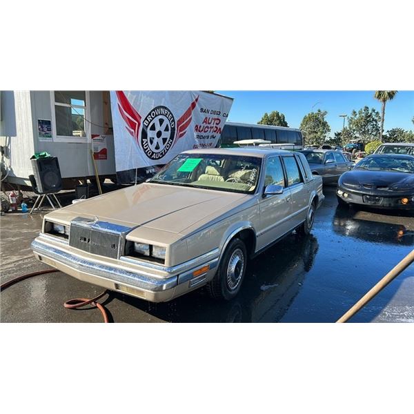 1990 Chrysler New Yorker