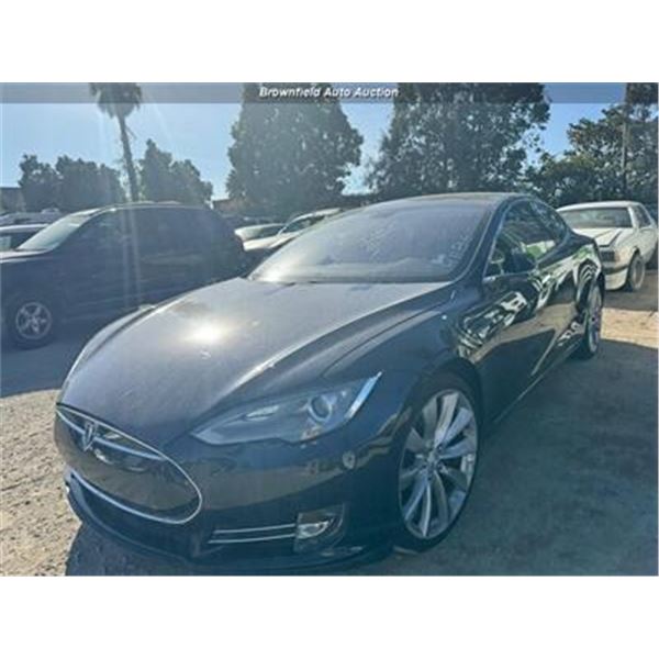2014 Tesla Model S