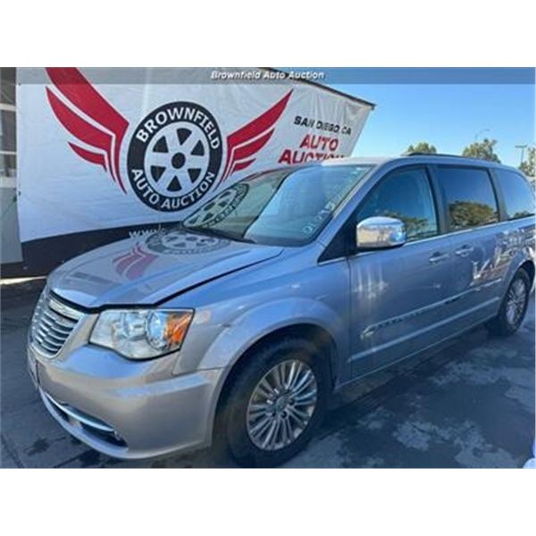 2015 Chrysler Town and Country