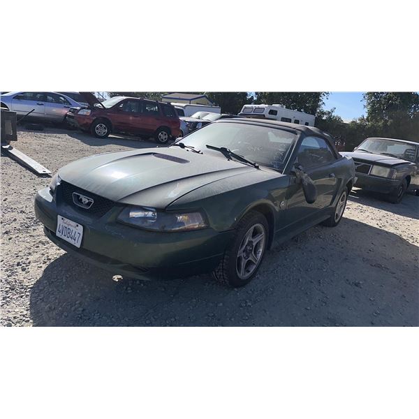 2001 Ford Mustang