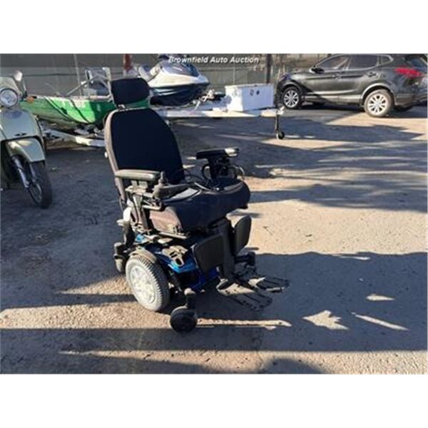 2022 QUANTUM 6 ELECTRIC CHAIR