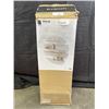 Image 2 : UMBRA SOLIS 4-SHELF WALL SHELVES - RETAIL $179