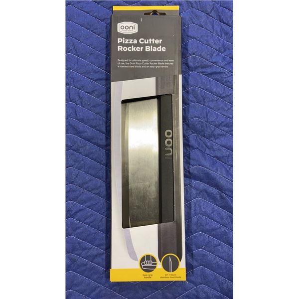 OONI PIZZA ROCKER BLADE CUTTER - RETAIL $55