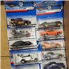 Image 2 : 24 NEW OLD STOCK HOT WHEELS