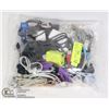 Image 1 : BAG WITH 17 APPLE CHARGER CORDS, AND
